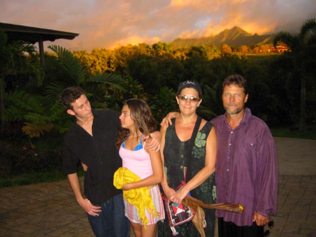 105-0546_IMG